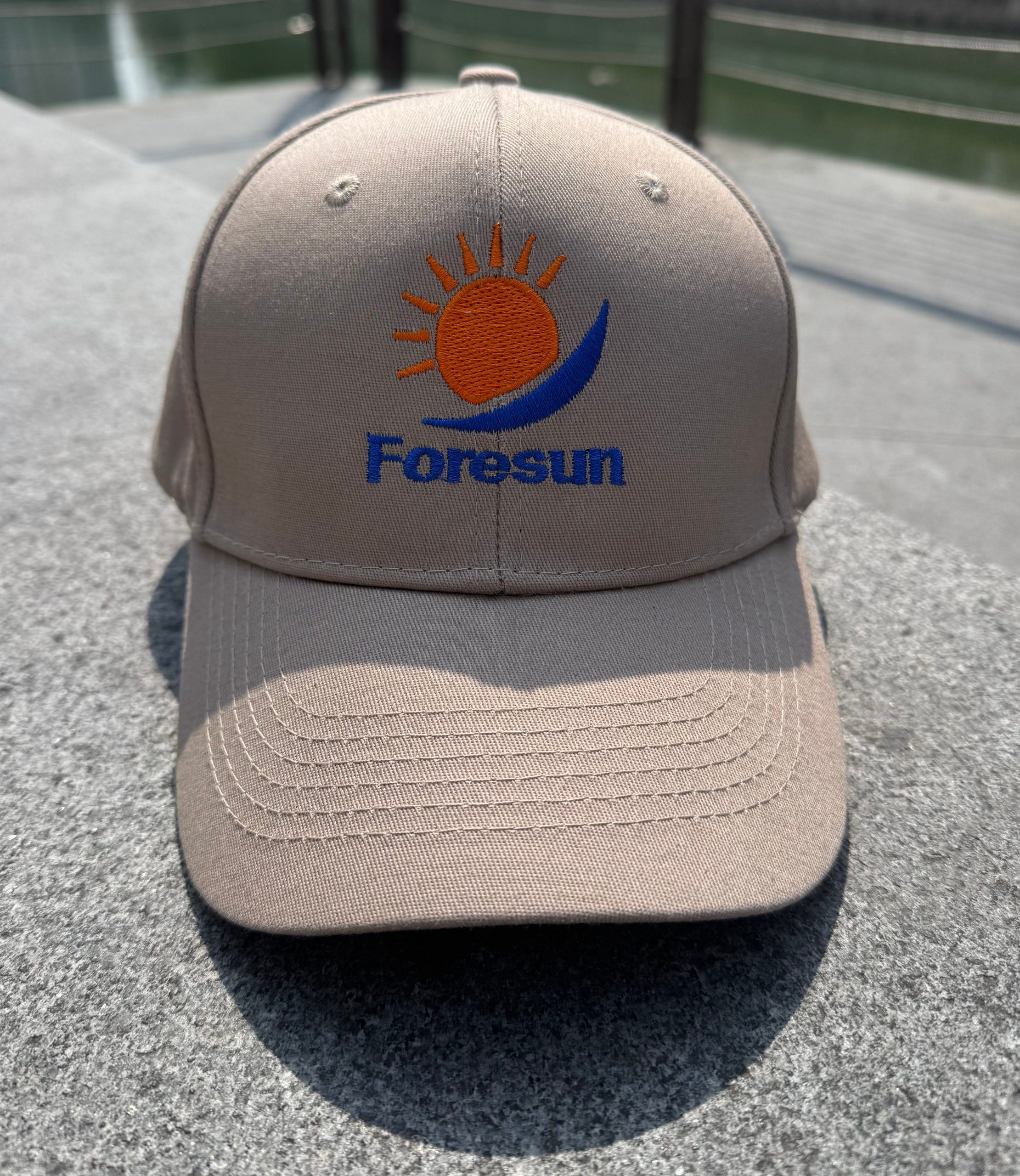 Wholesale Customized Embroidered Logo Adjustable Hat Baseball Cap